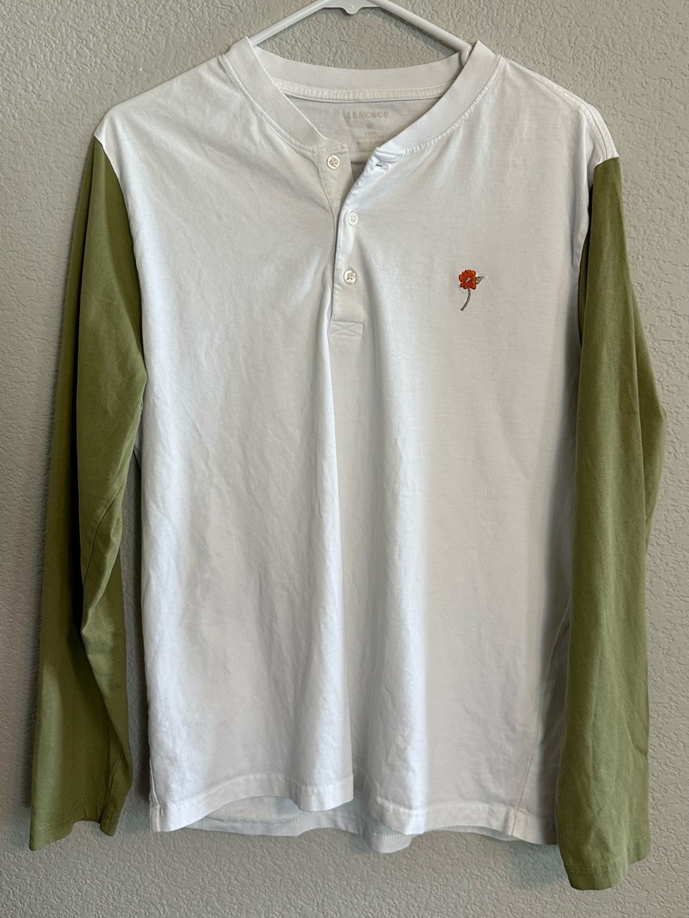 Bonobos  Midweight Baseball Tee Shirt with Olive Sleeves